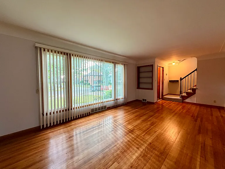 2243 Wrenford Rd — Photo 7