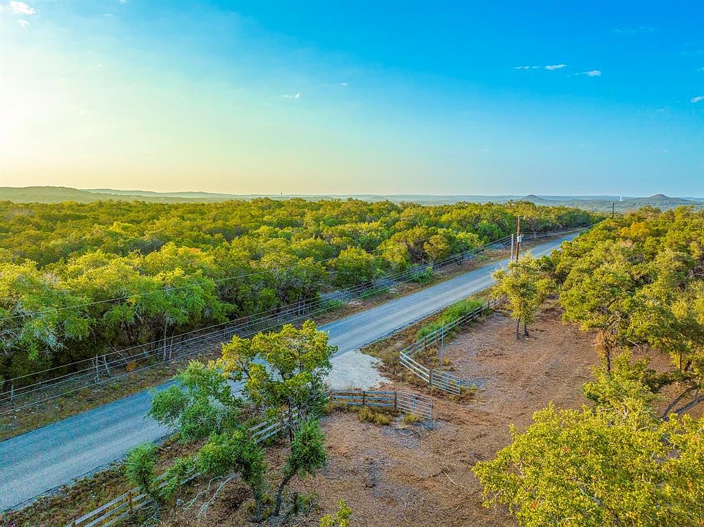 2001 Mount Sharp Rd, Wimberley, TX 78676 MLS 3121645 Zillow