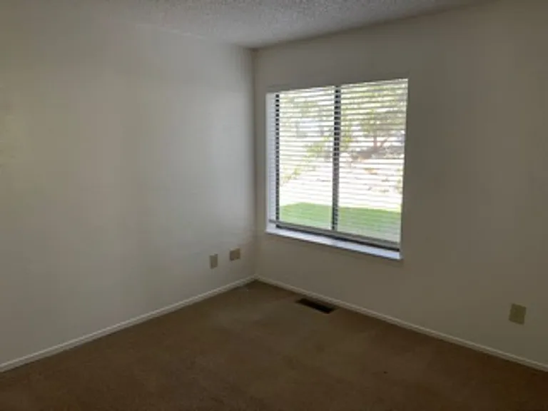 770 Southwood Blvd #11 — Photo 7