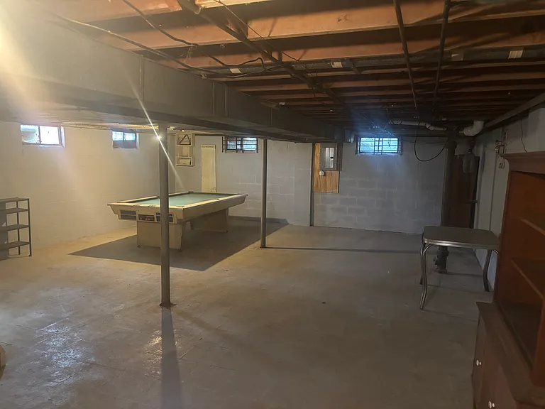 953 Compton Ln — Photo 18