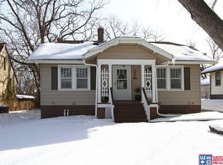 3038 S 48th St, Lincoln, NE 68506