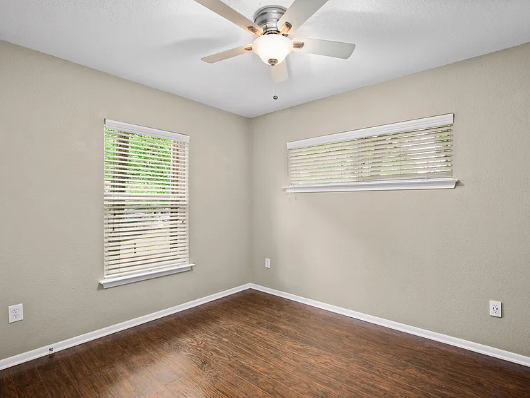 1709 J J Seabrook Dr — Photo 14