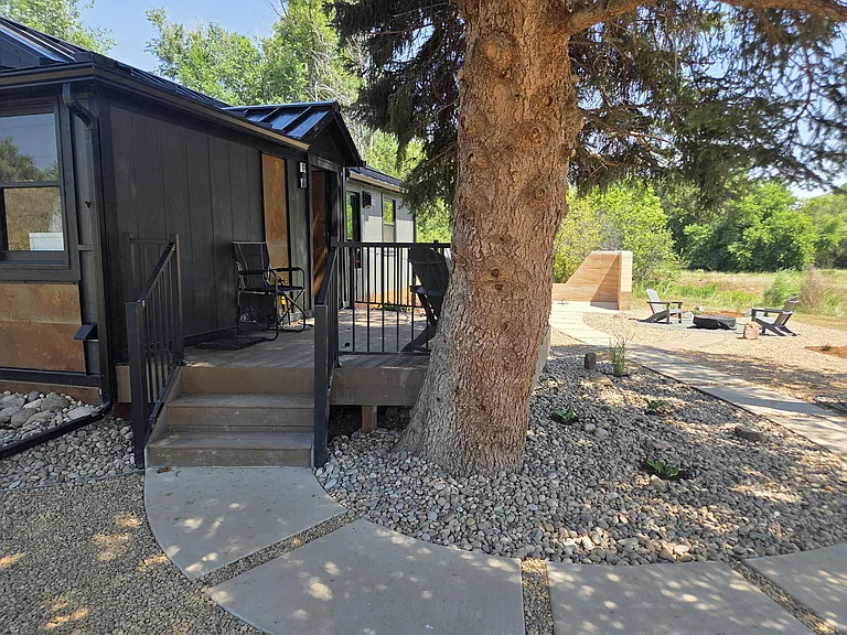 1220 Rossum Dr — Photo 13
