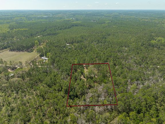5th image of 102 Lost Creek Ln