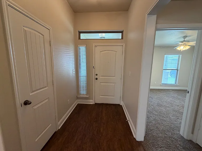 3608 Ridgely Ave — Photo 2