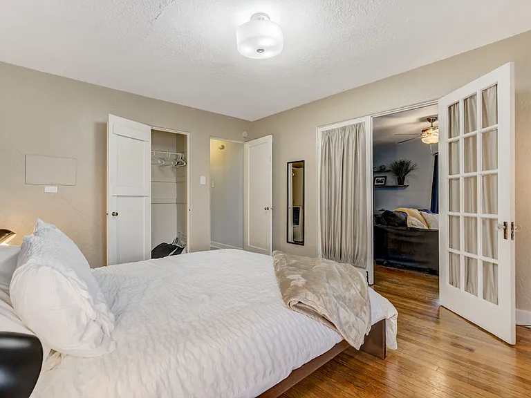 2533 E Buena Ventura St #1 — Photo 22