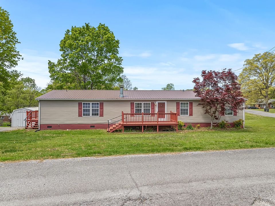 1st image of 336 Hillcrest Cir