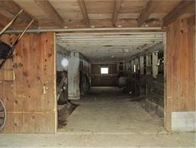 2nd image of 6227 Riga Rd