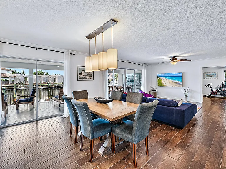 14120 Harbor Ln — Photo 8