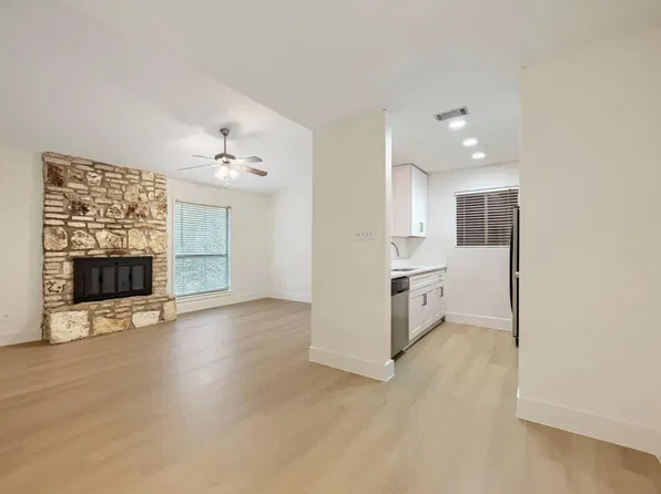6903 Deatonhill Dr APT 31, Austin, TX 78745