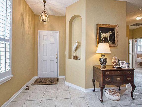 3rd image of 8011 Arcadian Ct