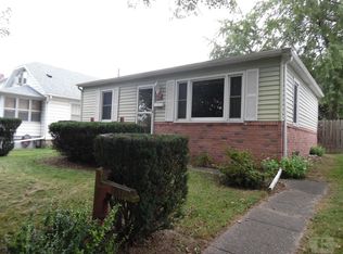 114 S Starr Ave, Burlington, IA 52601