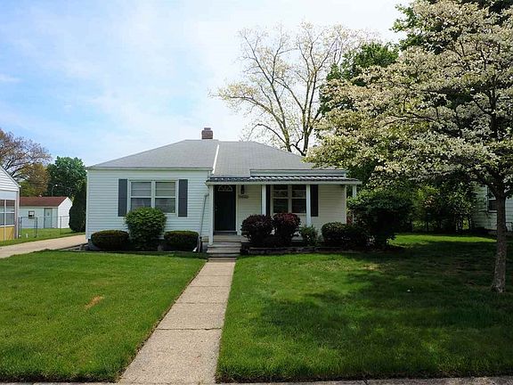 3rd image of 54600 29th St