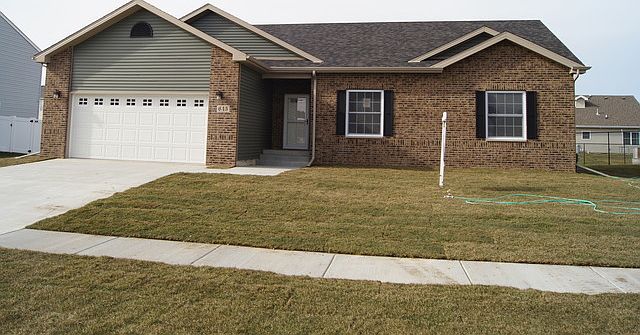 1st image of 1660 Eagle Bluff Dr
