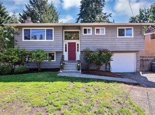 19646 62nd Ave NE, Kenmore, WA 98028