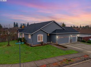 15083 Persimmon Way, Oregon City, OR