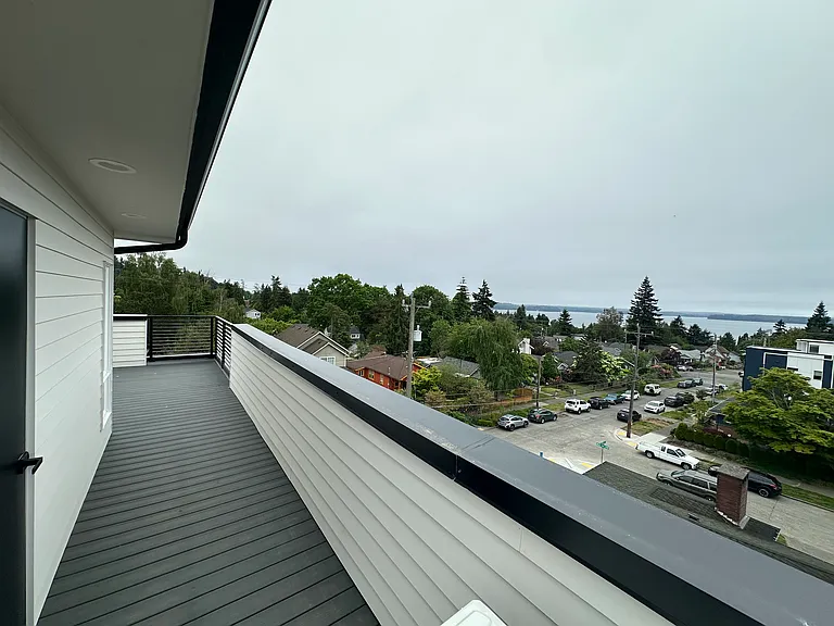 4318 SW Holly St — Photo 5