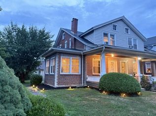 3 E Elm St, Reading, PA 19607