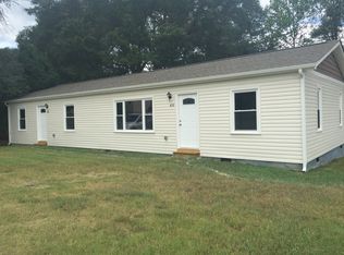 416 E Wilkins St, Dallas, NC 28034