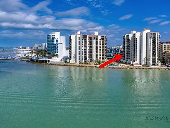3rd image of 450 S Gulfview Blvd APT 501