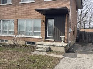124 Avalon Pl, Kitchener, ON N2M 4N7