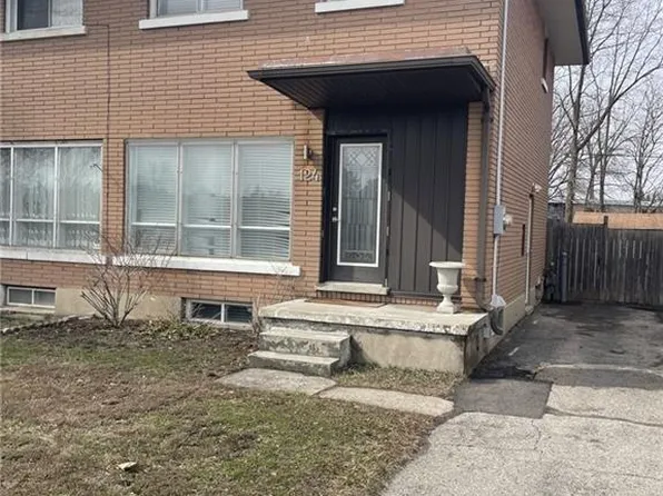 124 Avalon Pl, Kitchener, ON N2M 4N7