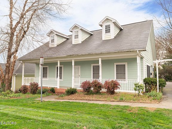 2nd image of 116 W Gettysburg Ave