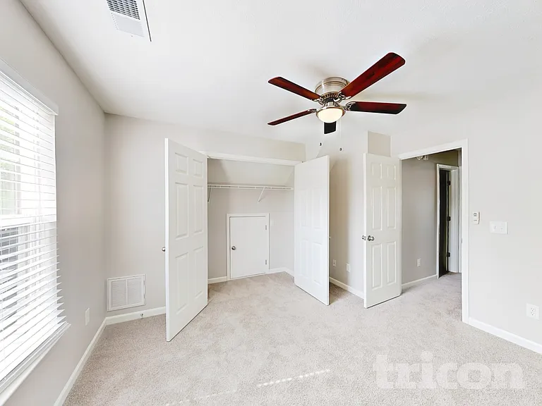 141 Sara Cir — Photo 11