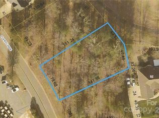 1 Players Ridge Rd, Hickory, NC 28601