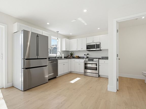 4th image of 9B Wentworth Lane