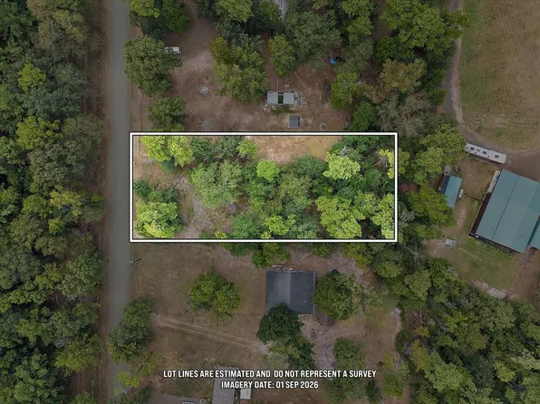 185 Lakewood Est, Hemphill, TX 75948