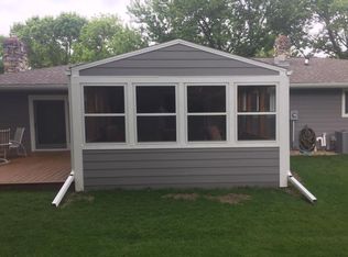 573 E View Rd, Verona, WI 53593