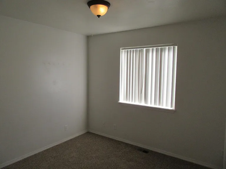 2893 W Elmwood Dr — Photo 15