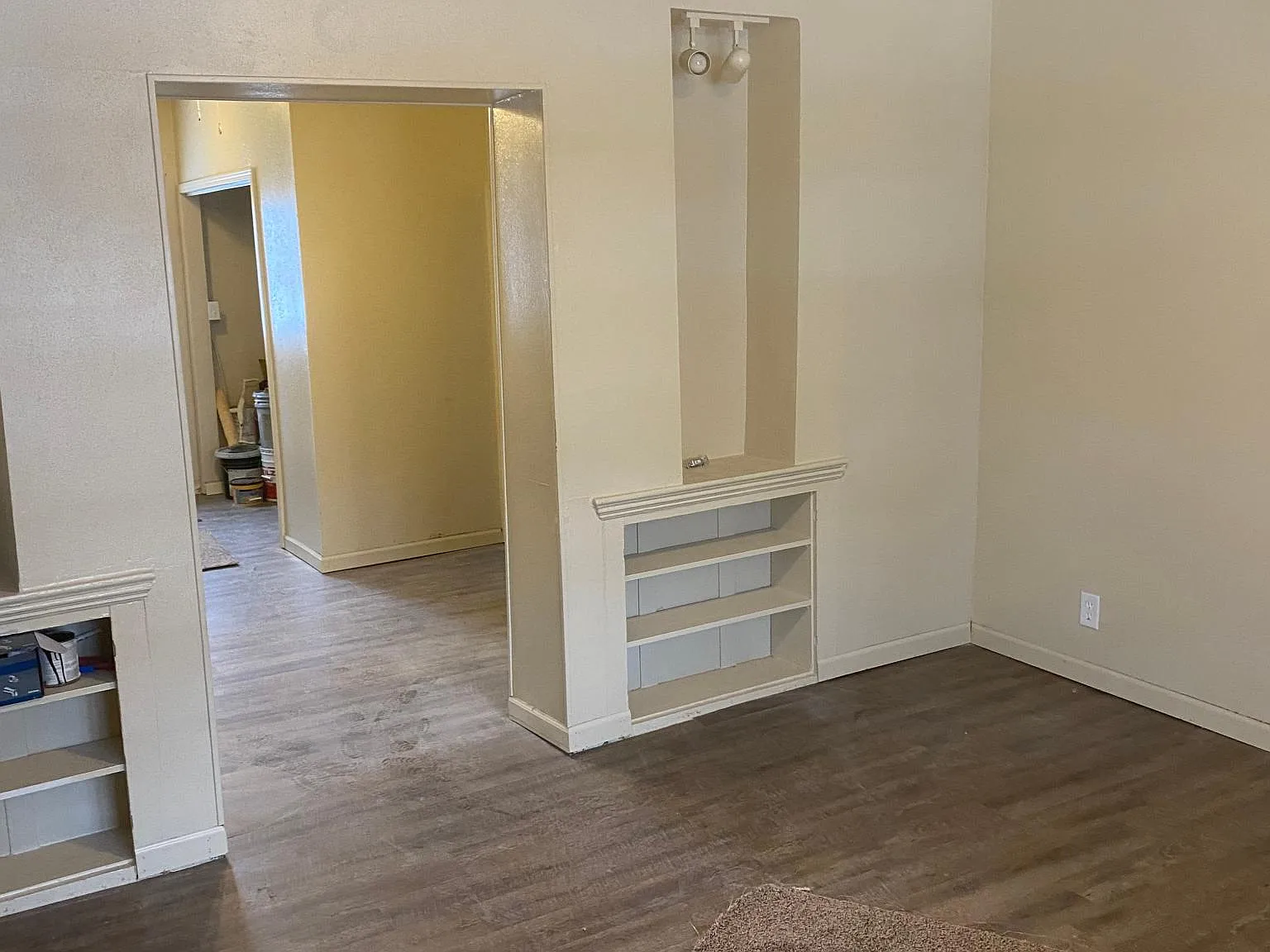3 bed, 942 sqft, $950 — Photo 4