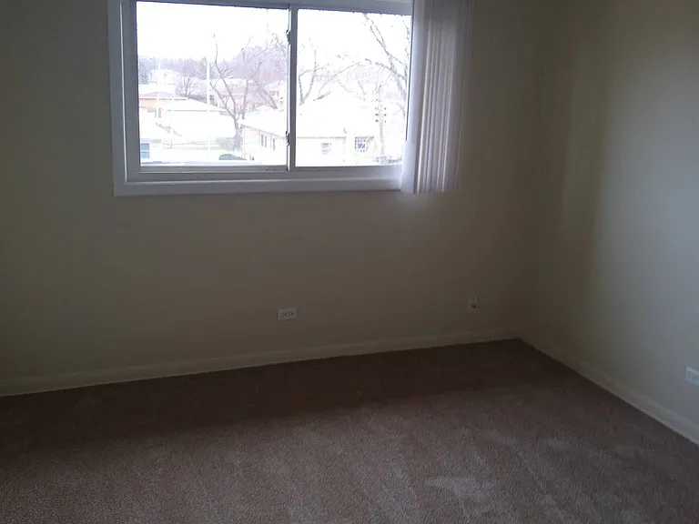 9955-57 S Cicero Ave — Photo 25