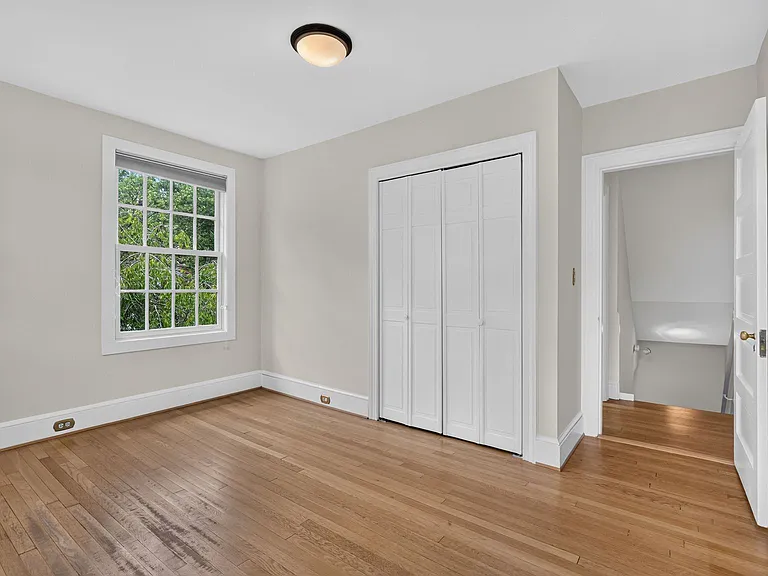 3113 45th St NW — Photo 33