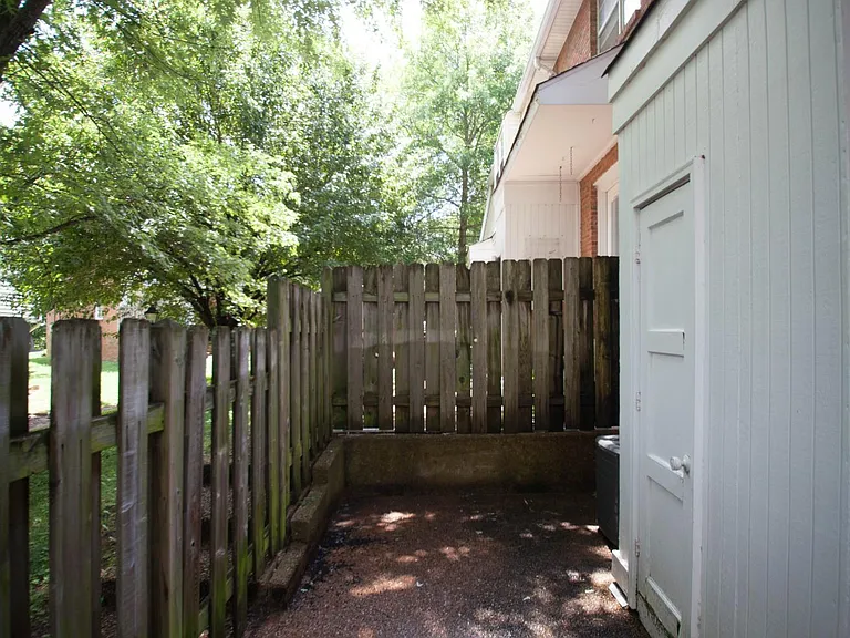 5510 Country Dr #34 — Photo 9