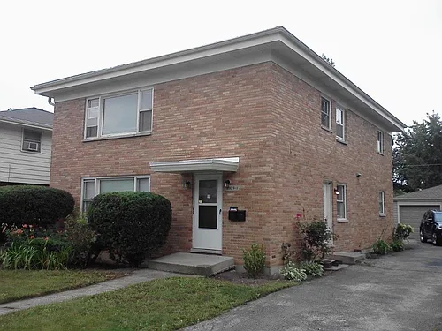 2111 W Glen Flora Ave Photo 1