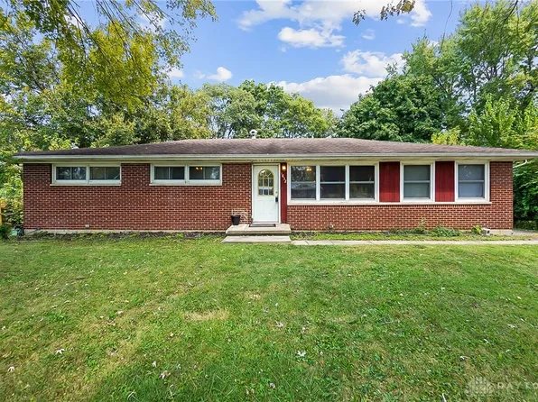 1832 Victory Dr, Springfield, OH 45505
