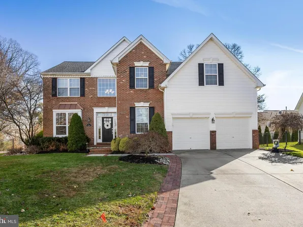 11 Tyler Pl, Hainesport, NJ 08036