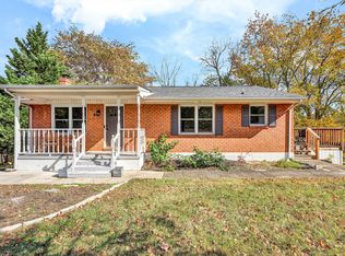 143 Lenox Cir, Roanoke, VA 24019