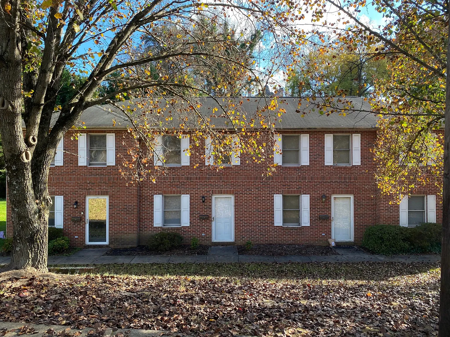 419 Franklin St — Photo 1