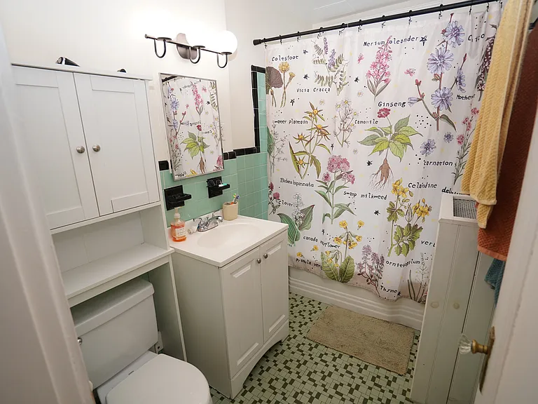 33 Dwight St #4 — Photo 9