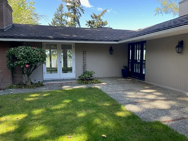 4701 1/2 84th Ave SE — Photo 1