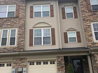 9156 Marlove Oaks Ln, Owings Mills, MD 21117