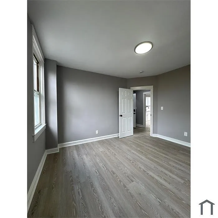 Building Photo - 3600 Elmley Ave #A