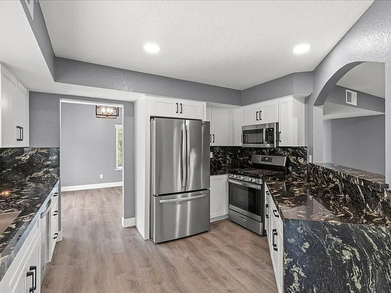 3201 Ventana Hills Dr — Photo 6