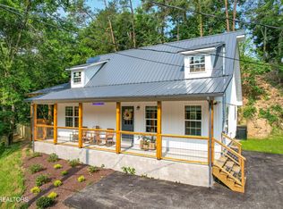 3203/3207 Top Flight Way, Pigeon Forge, TN 37863