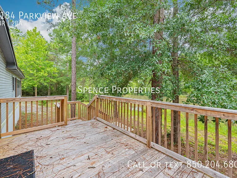 3184 Parkview Ave — Photo 25