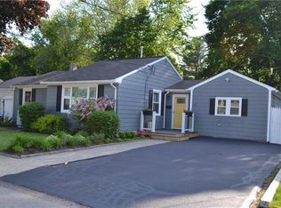 13 Carlton Pl, West Warwick, RI 02893